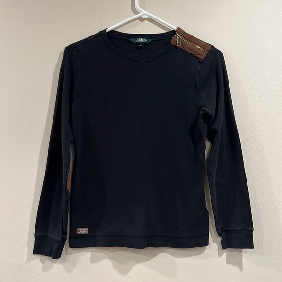 🔥Black Sweater with Brown Accents🔥